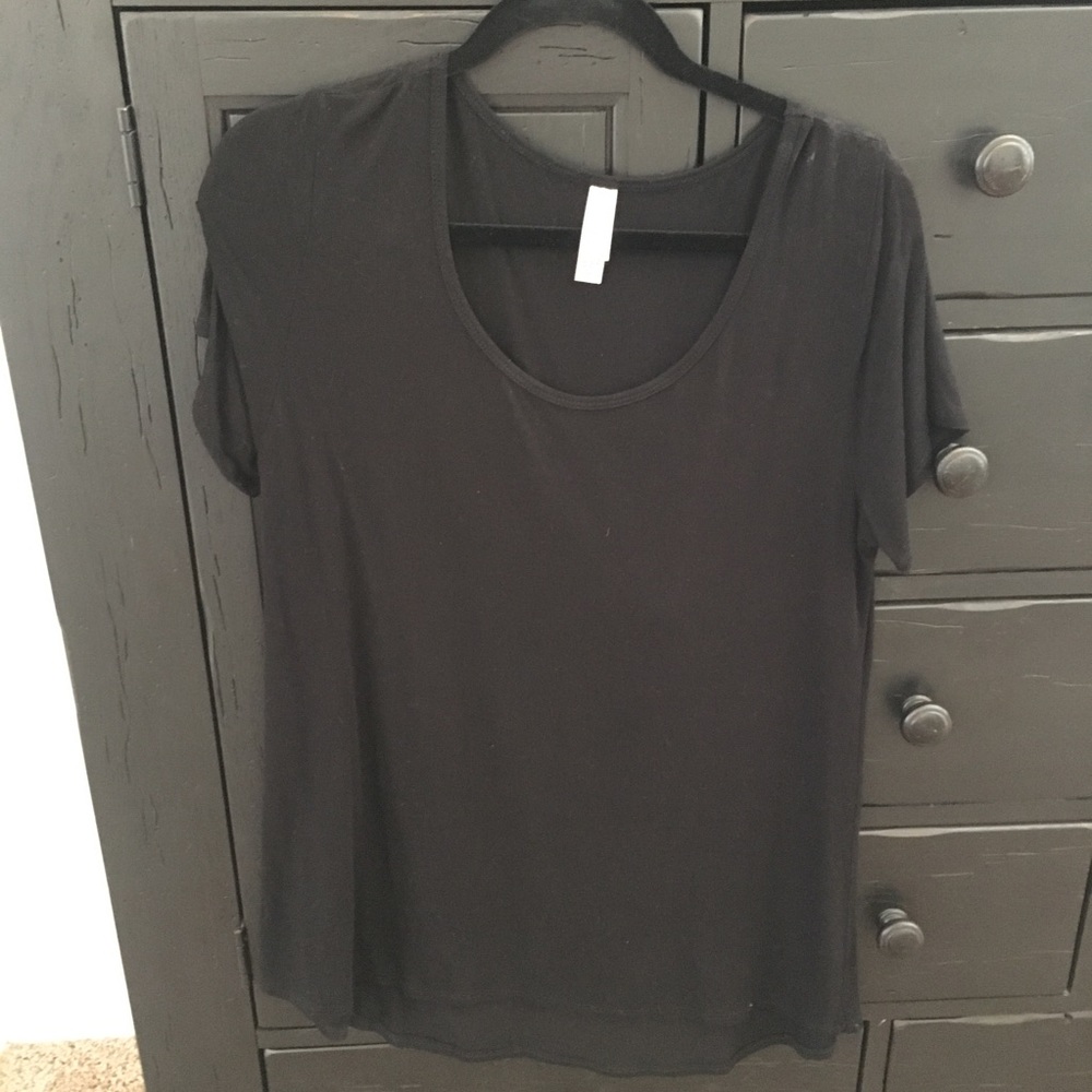 Lularoe Classic T Size M